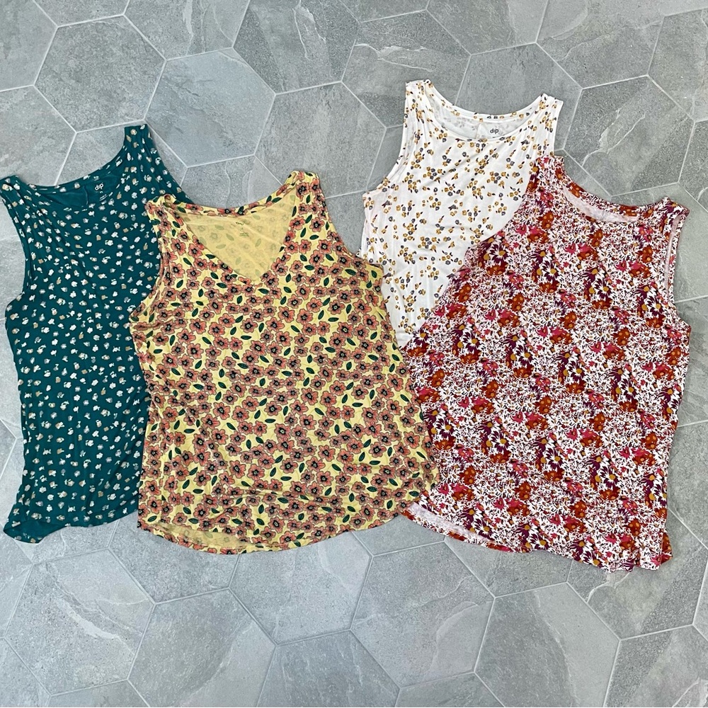 Dip Women’s Floral Tank Tops – Set of 4 – Size Medium